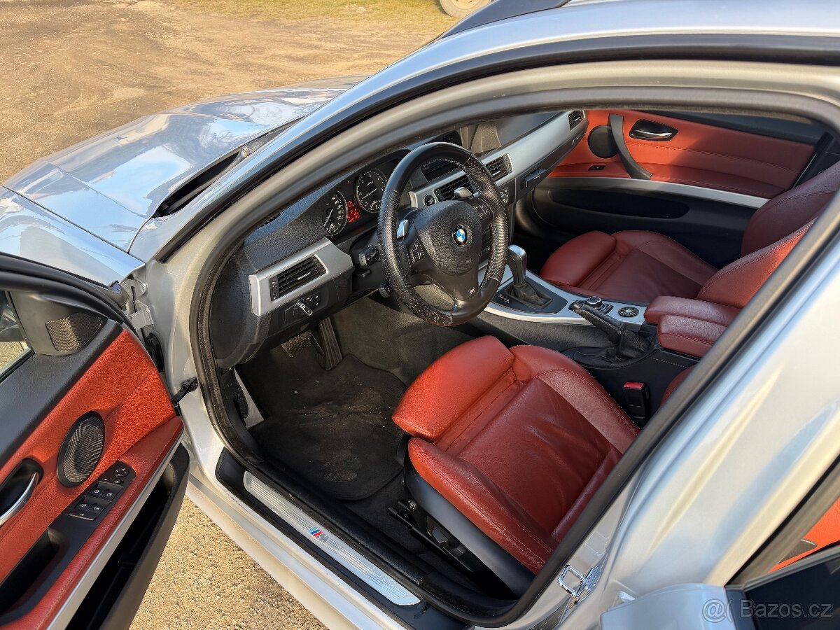 BMW e91 330XD LCI M-paket - 8