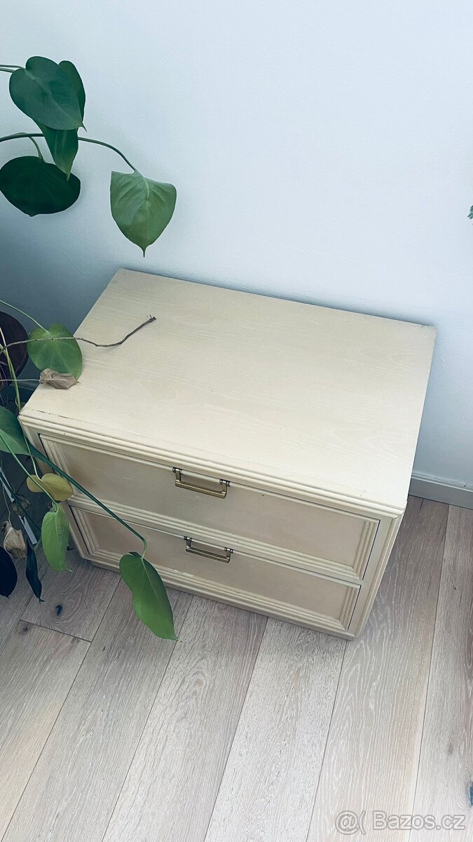 Masivní nábytek z USA - 8