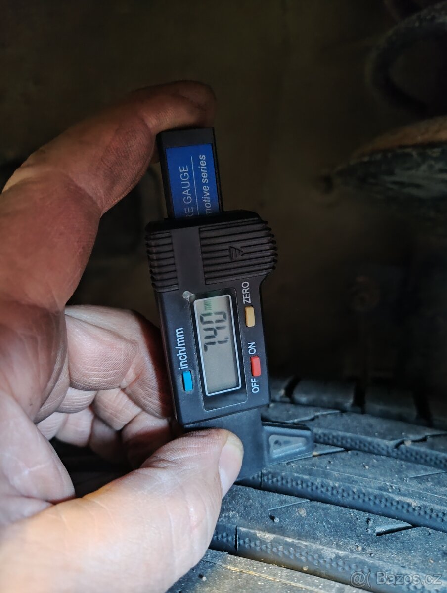 Dacia Duster 1,5dci-80KW-4X4 - 8