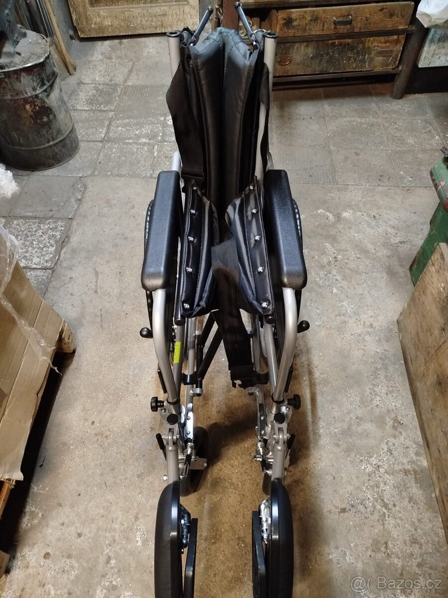 Invalidní vozík polohovací Timago - 8