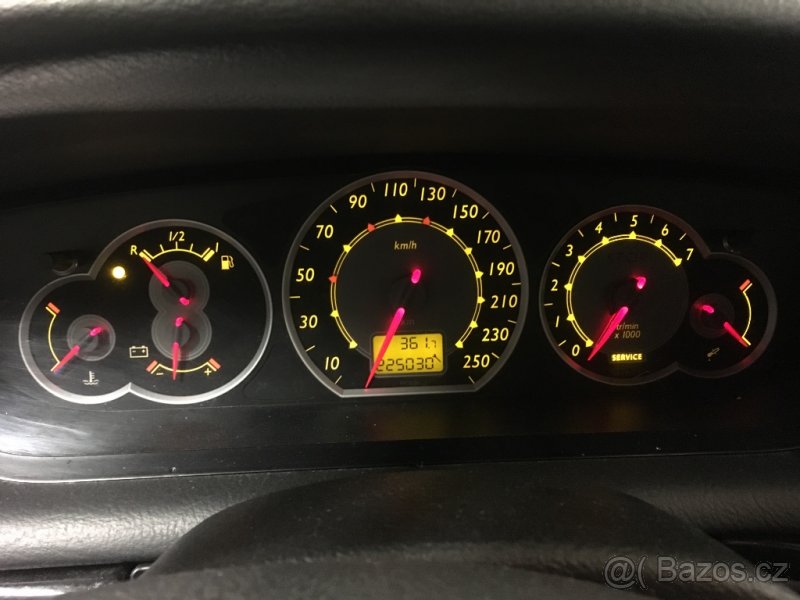 Citroen c5 2.0 hdi 100kw exclusive - 8