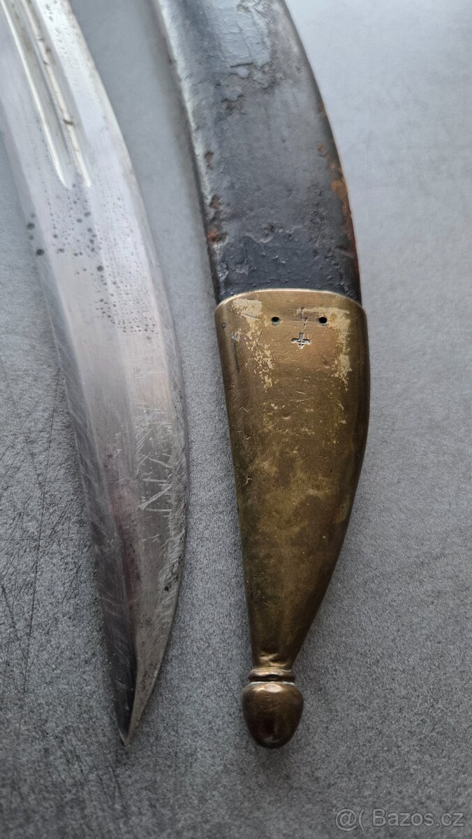RUSKÝ kinžál - 8