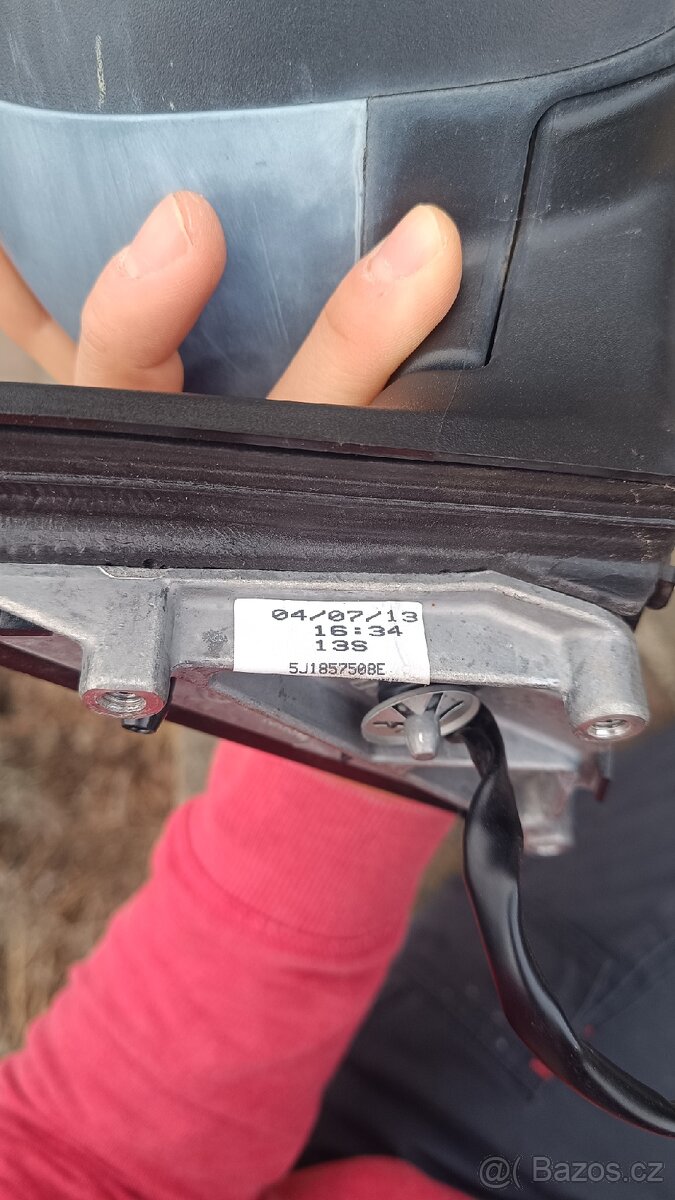 Pravé zrcátko Fabie II. - 8