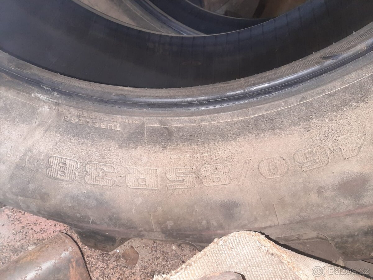 Dvojmontáže Case Maxxum 4ks pneu - 8