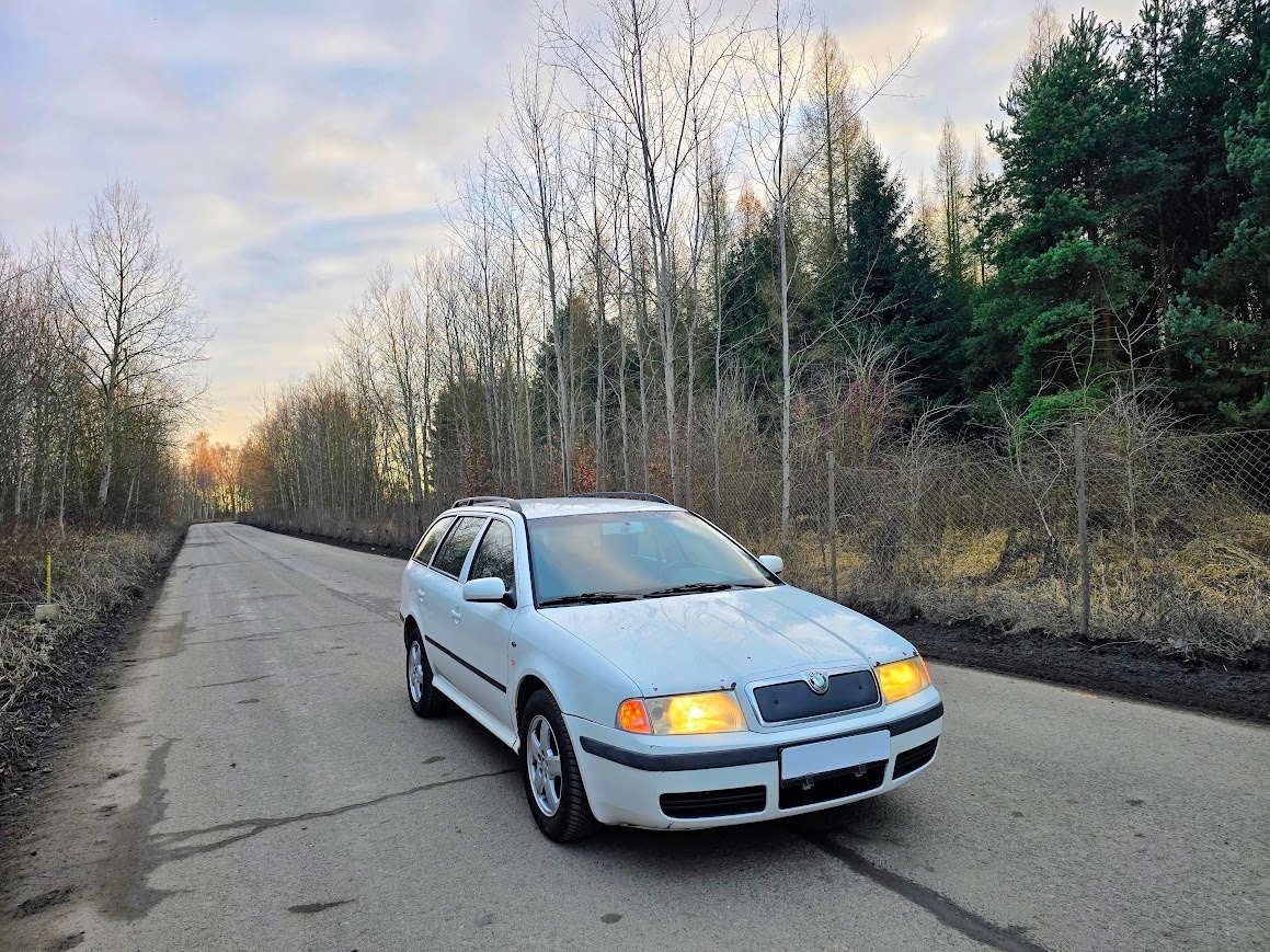 OCTAVIA 1,9TDI, 66KW, JEDE SUPER, VÝHŘEV SEDADEL - 8