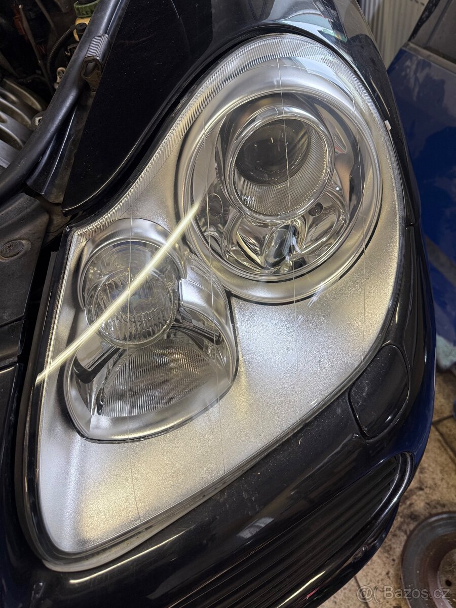 Porsche Cayenne 4.5 - 8