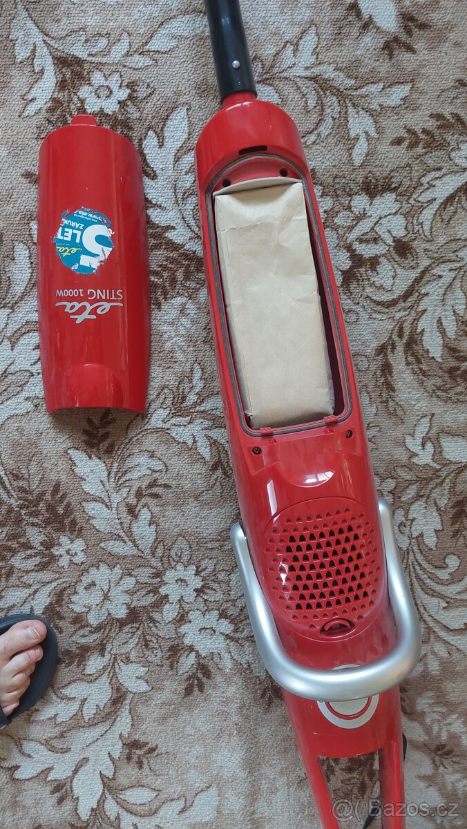 Tyčový vysavač - 8