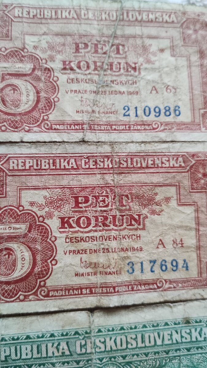 Bankovky -3 kusy - 8