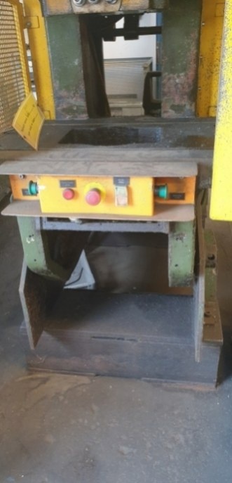 LENP 63, excentrický lis GO 2000 - 8