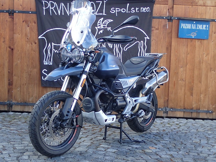 MOTO GUZZI V 85 TT - 8