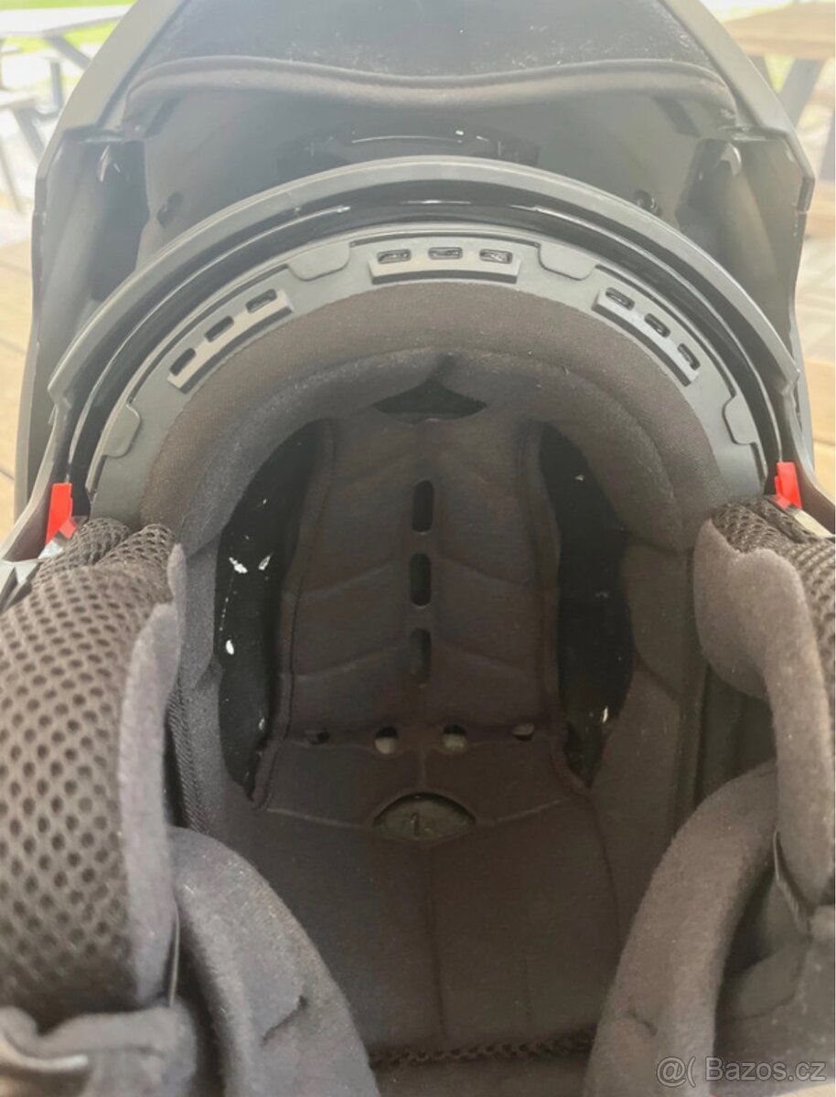 Helma na motorku MT HELMETS - 8