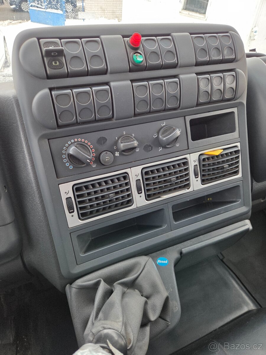 IVECO EUROCARGO ML120EL18 - 8