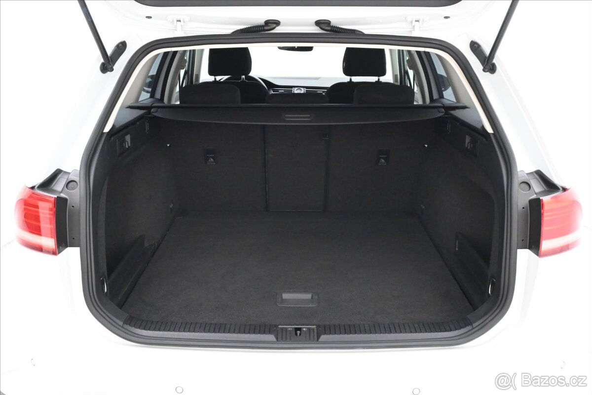 Volkswagen Passat 1,6 TDI 88 kW - 8