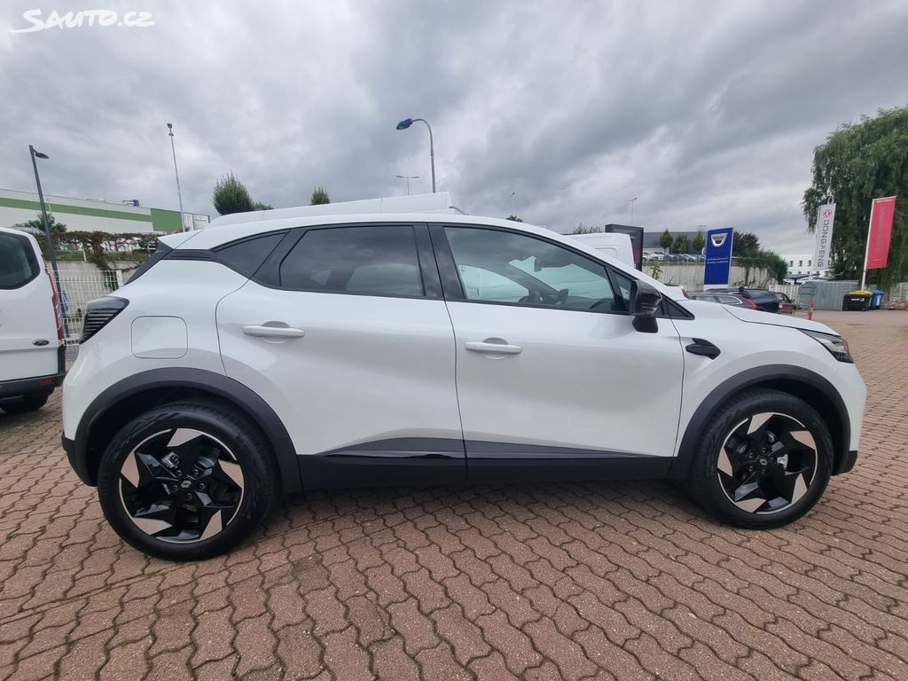 Renault Captur, Techno mild hybrid 140 - 8