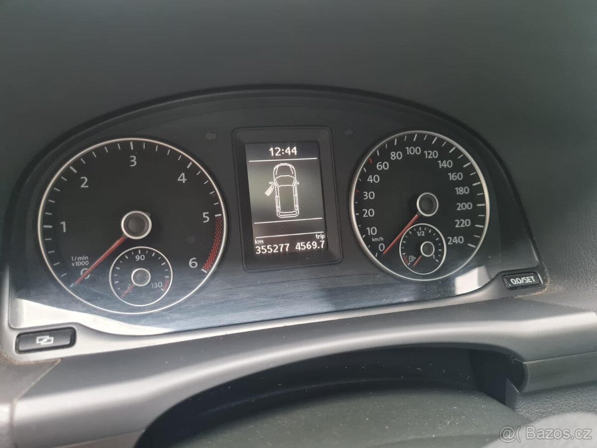 Prodám VW Touran 2.0TDi - 8