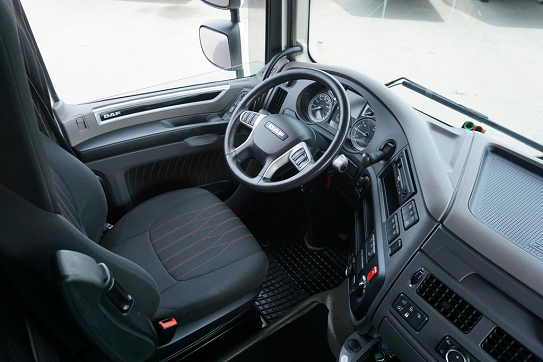 DAF XF480 6x2 - velkoobjemová souprava průjezdná - 8