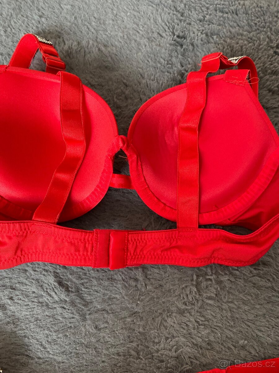 Červený komplet Victoria’s secret - 8