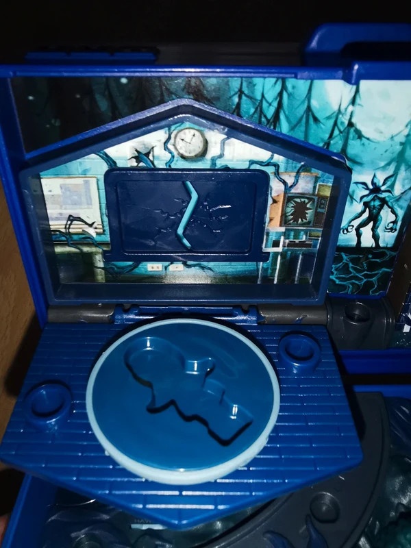 Polly Pocket Stranger Things - 8