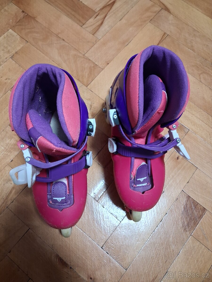 Kolečkové brusle - 8