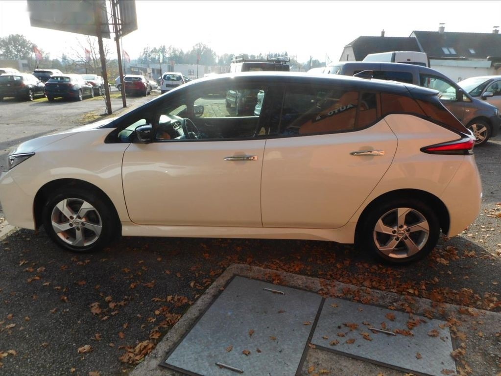 Nissan LEAF,N-Connecta 62KWh - 8