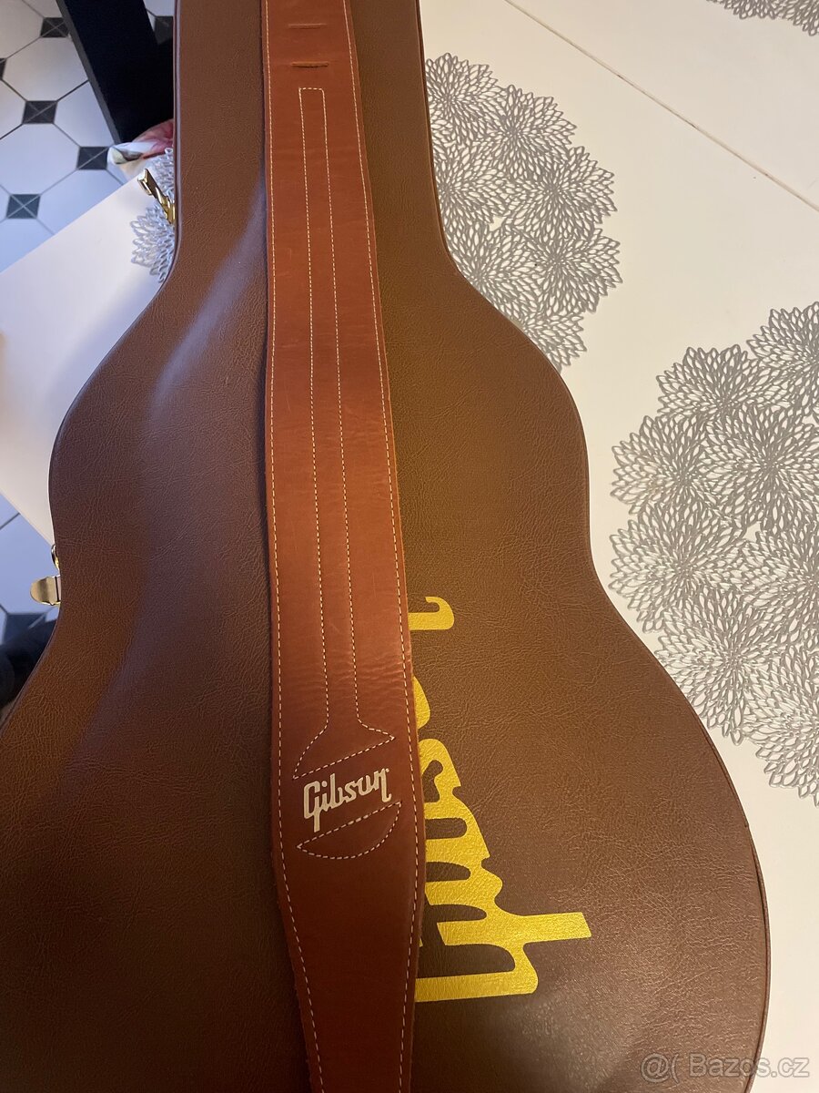 Kytara Gybson - 8