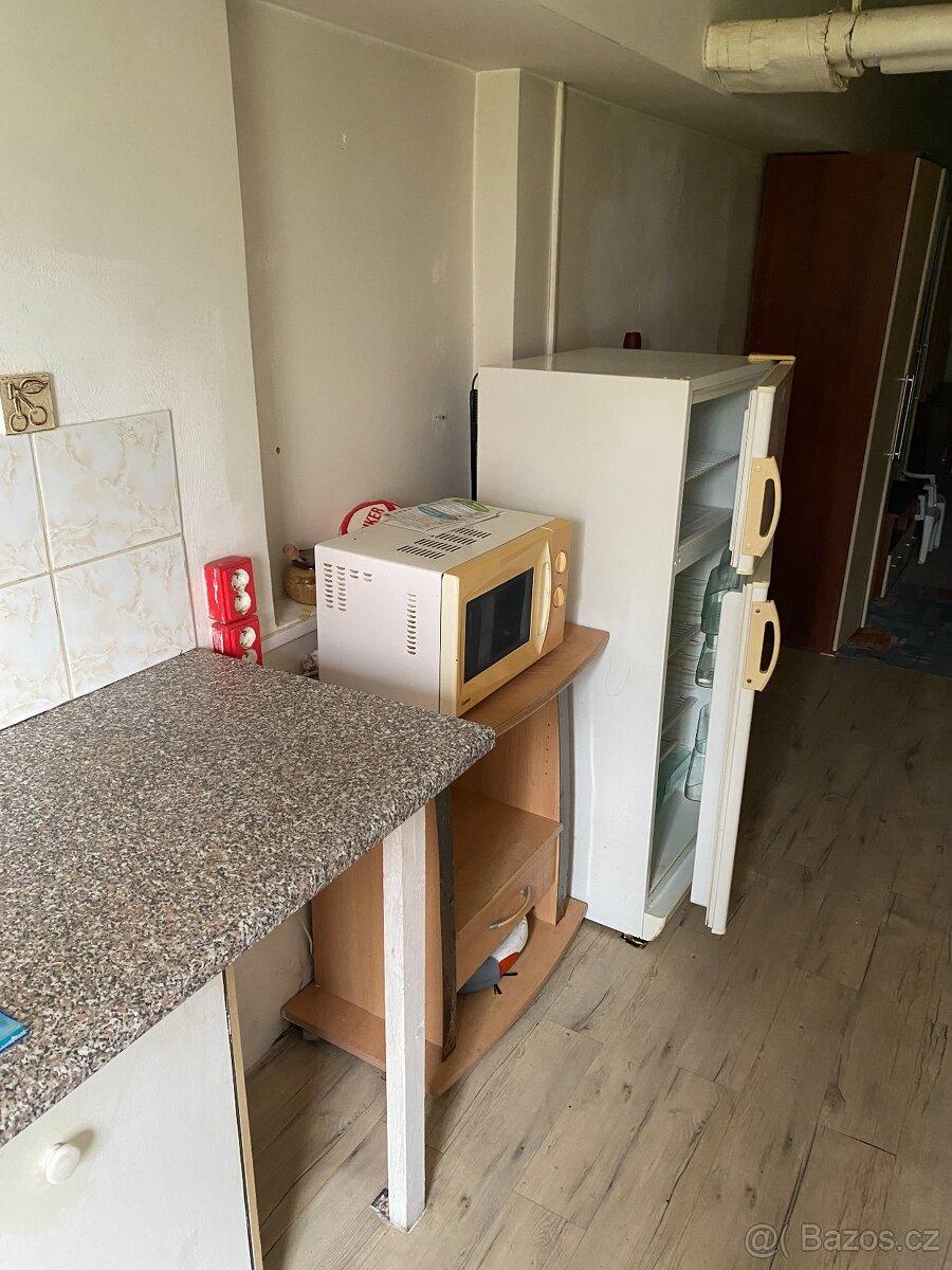 Prodej sklepní dílny-provozovny Karlovy Vary - 8