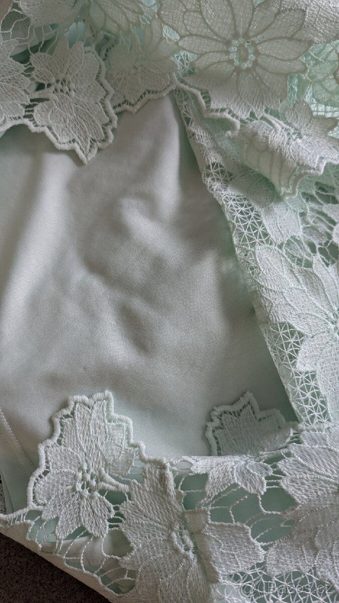 Dámské krajkové pouzdrové šaty Orsay - 8