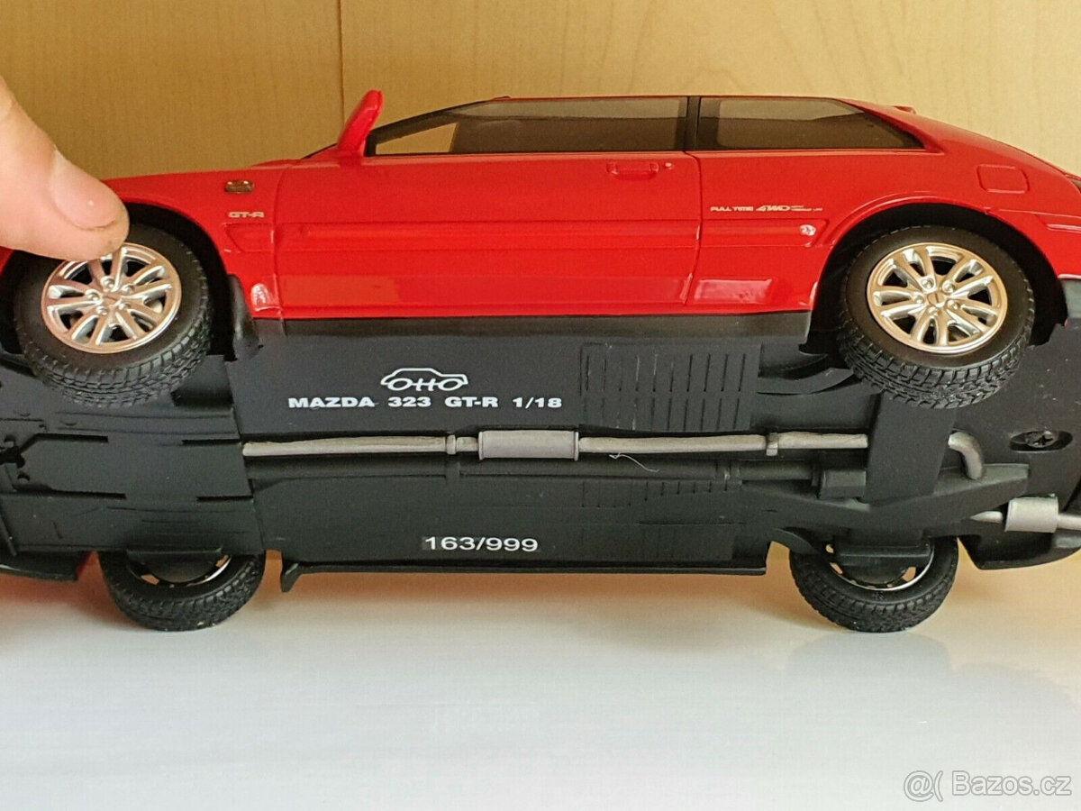 Model 1:18 Mazda 323 GTR 1992 red Otto-models - 8