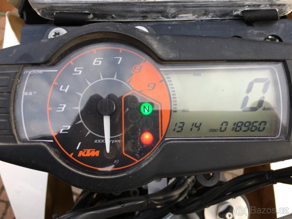 KTM 690 Enduro R - 8