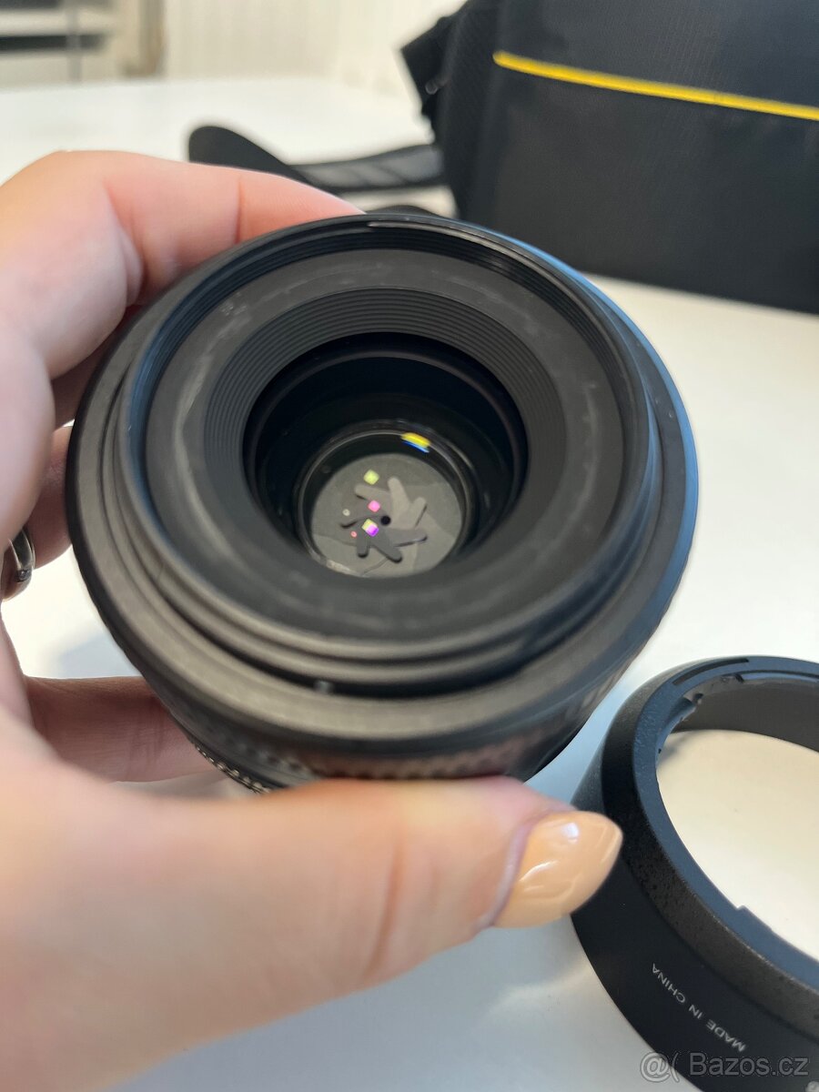 Nikon D90 + příslušenství - 8