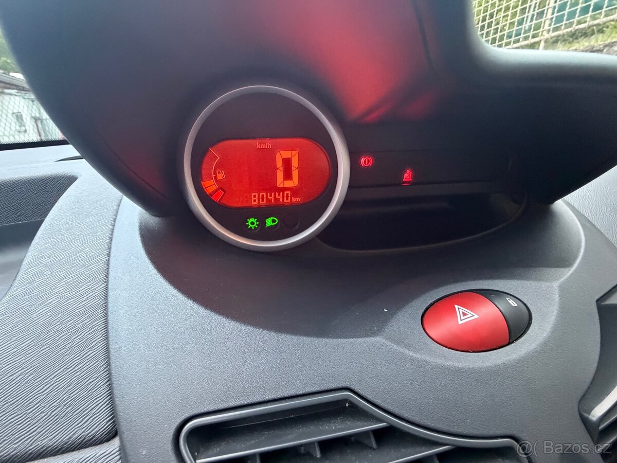 Renault Twingo 1.2i - 8