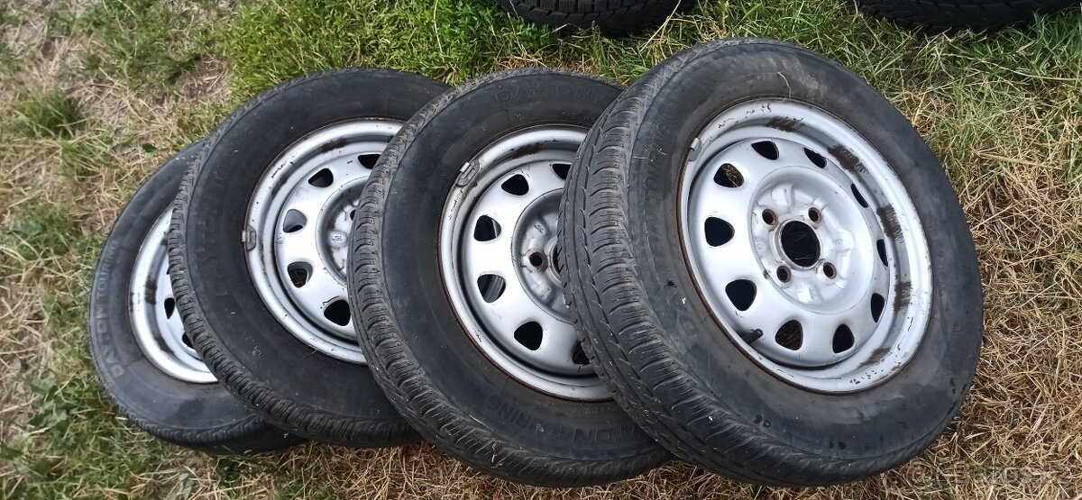 Sada pneumatik s disky - 8