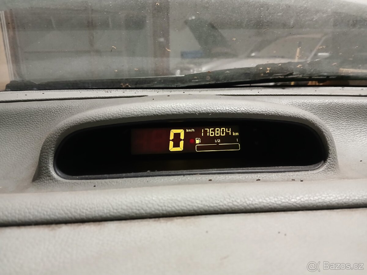 Renault twingo díly - 8