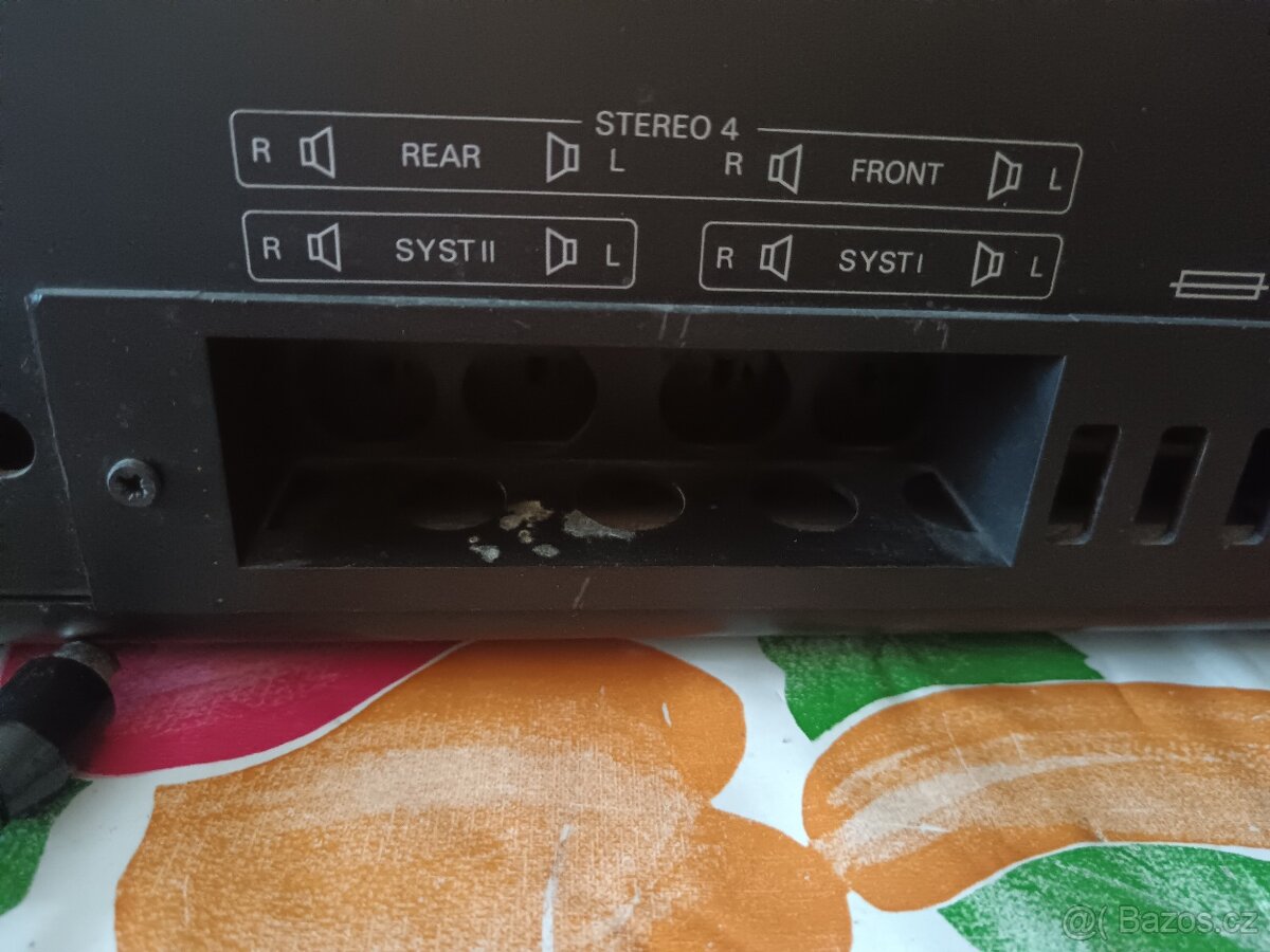Philips 752- 22RH752/22 Stereofonní tuner/zesilovač - 8