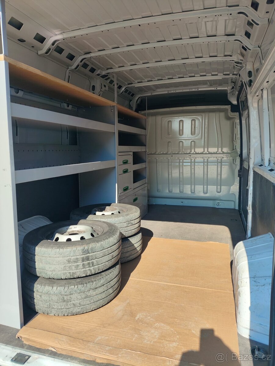 Dodávka Peugeot Boxer L3H2 - 8