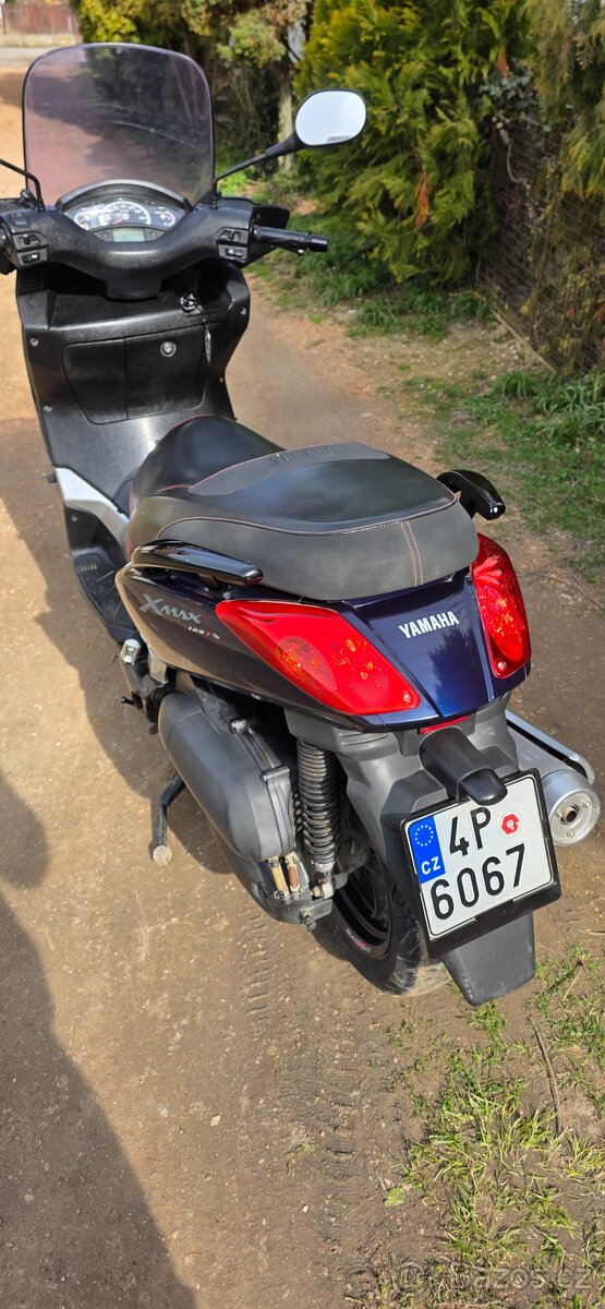 Yamaha Xmax 125 - 8