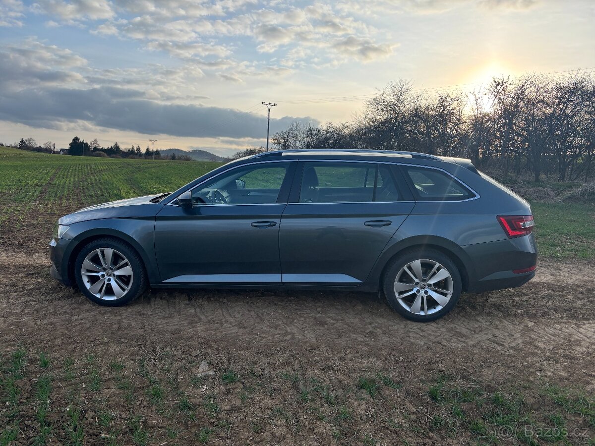 Superb III combi, 2.0 TDI, 110 kw Style - 8