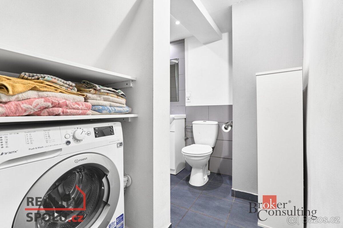 Prodej, domy/rodinný, 100 m2, Žižkova 1203, 36301 Ostrov, Ka - 8