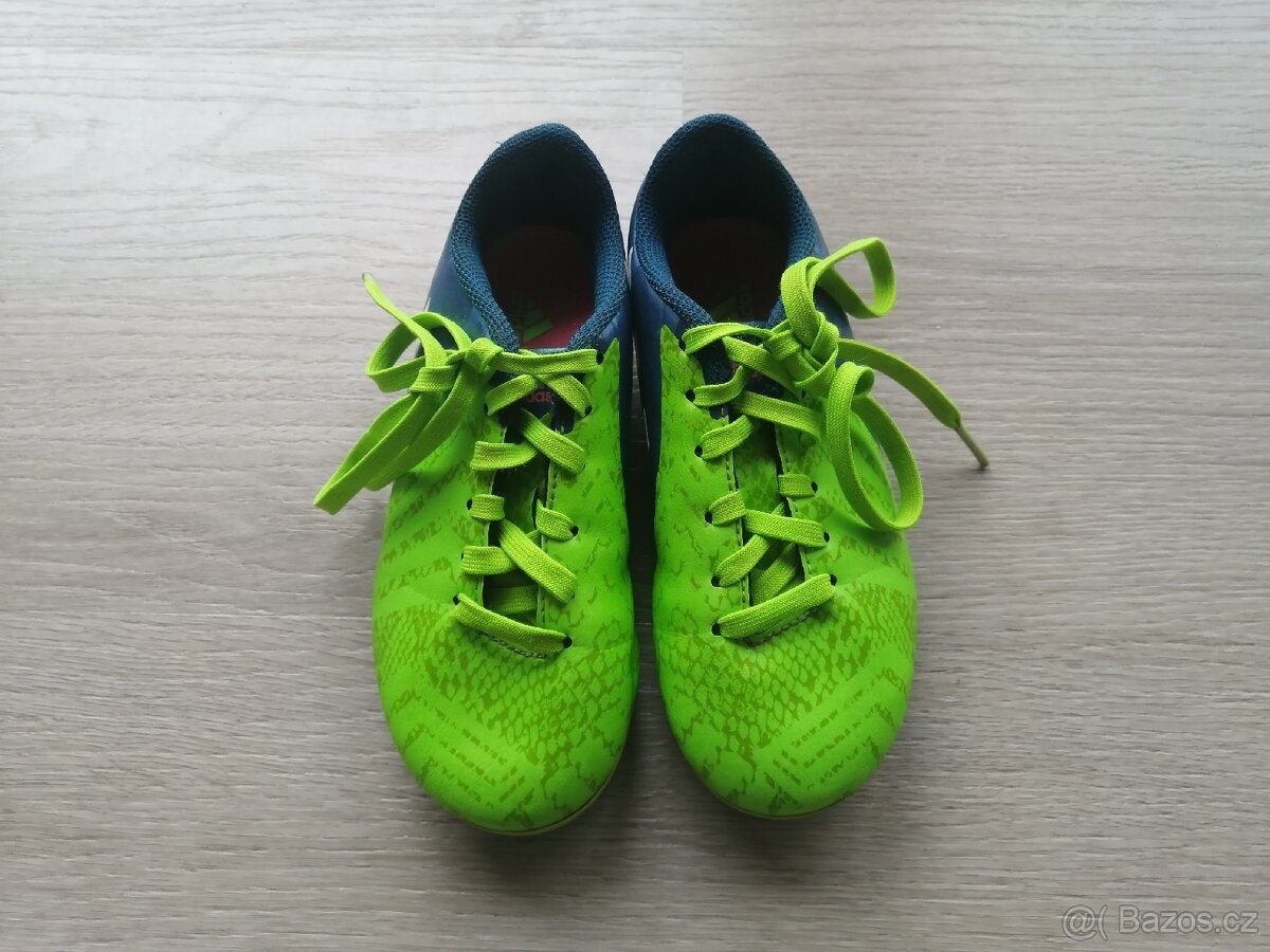 KOPAČKY A SANDÁLY - 8