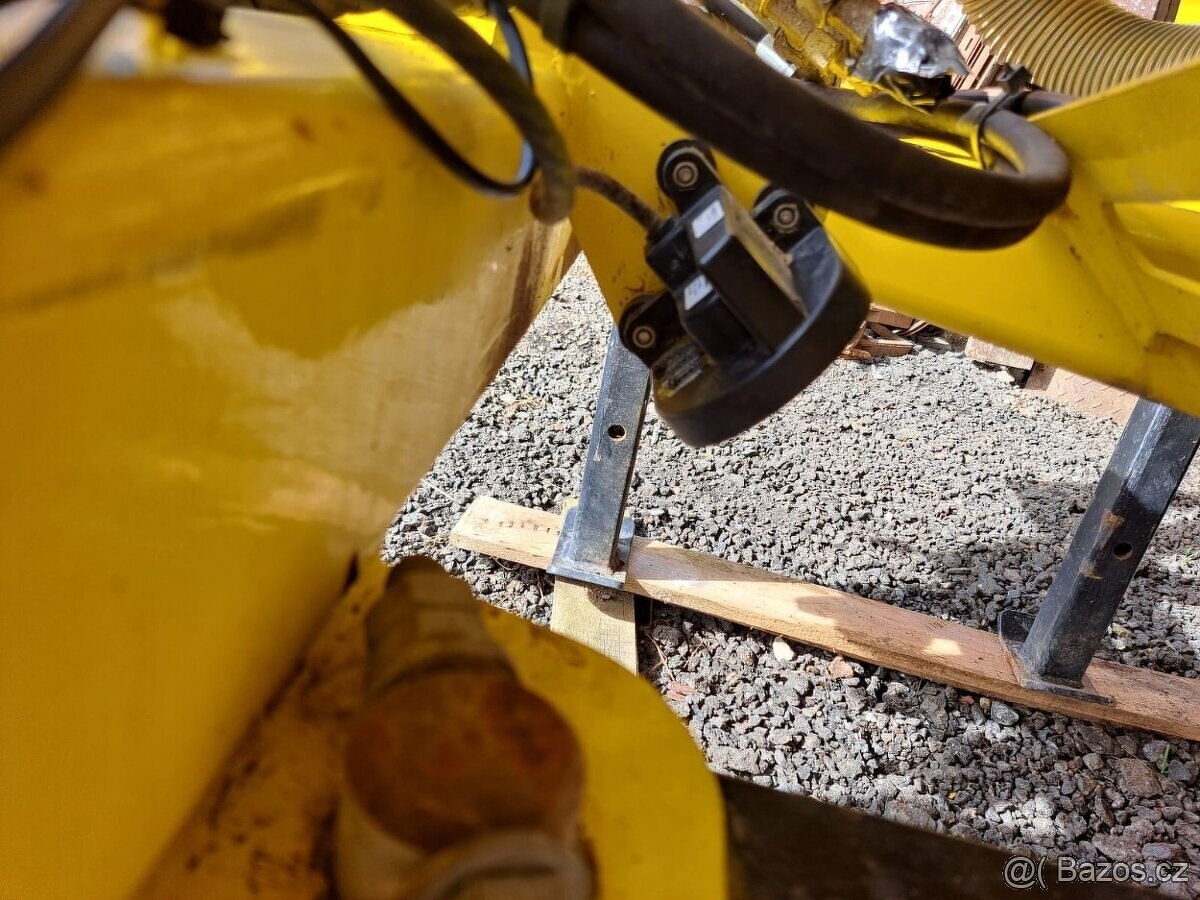 Ferti box Bednar FMT FB 4400 ISOBUS - 8