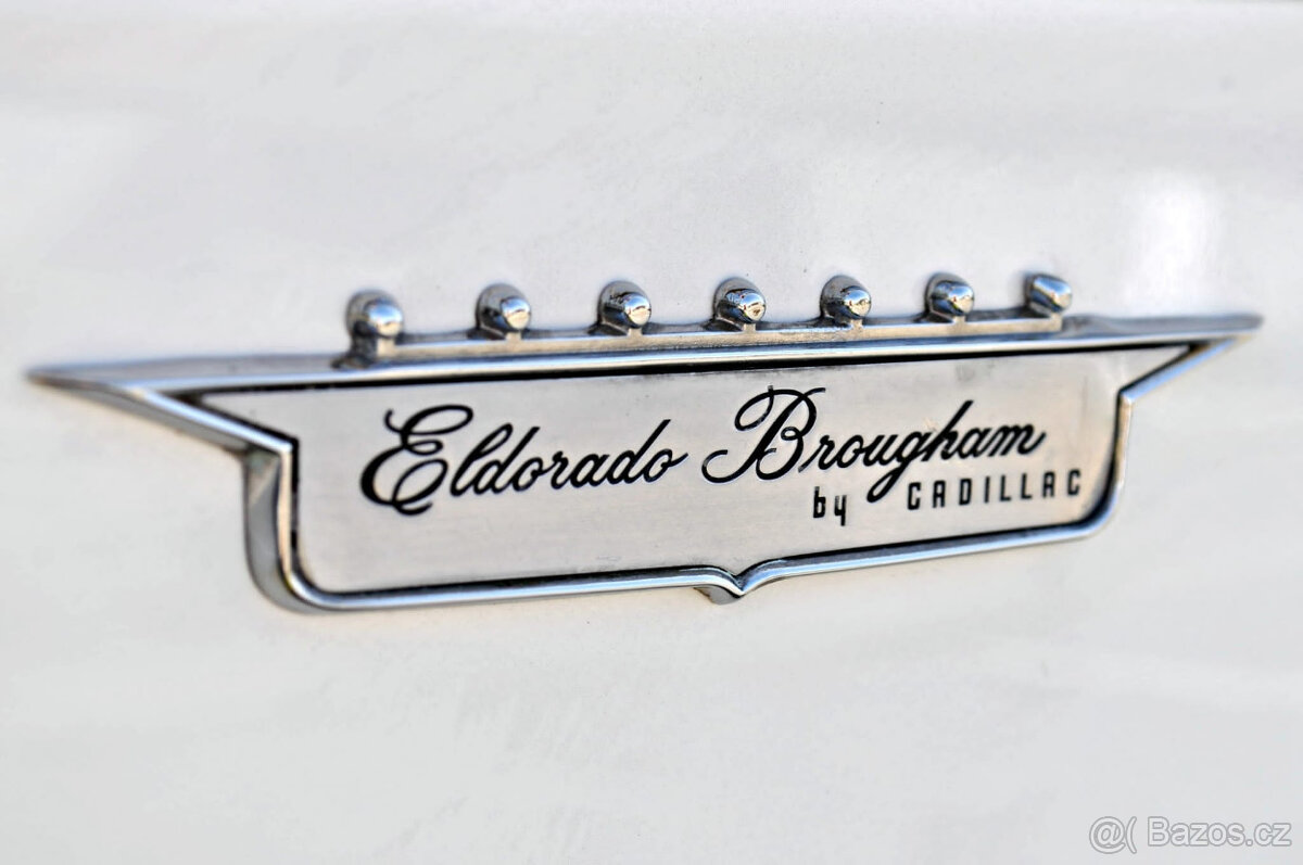 Cadillac Brougham 1957 - 8