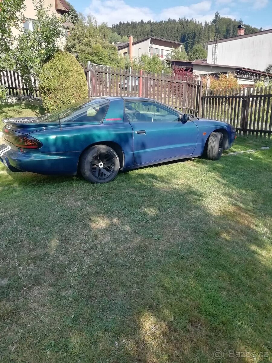 pontiac firebird 4g - 8