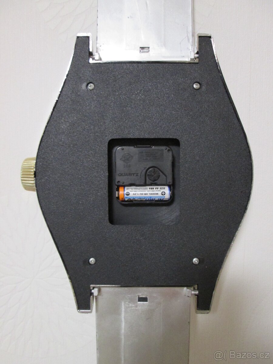 Hodiny retro styl 80 - 90" - 8