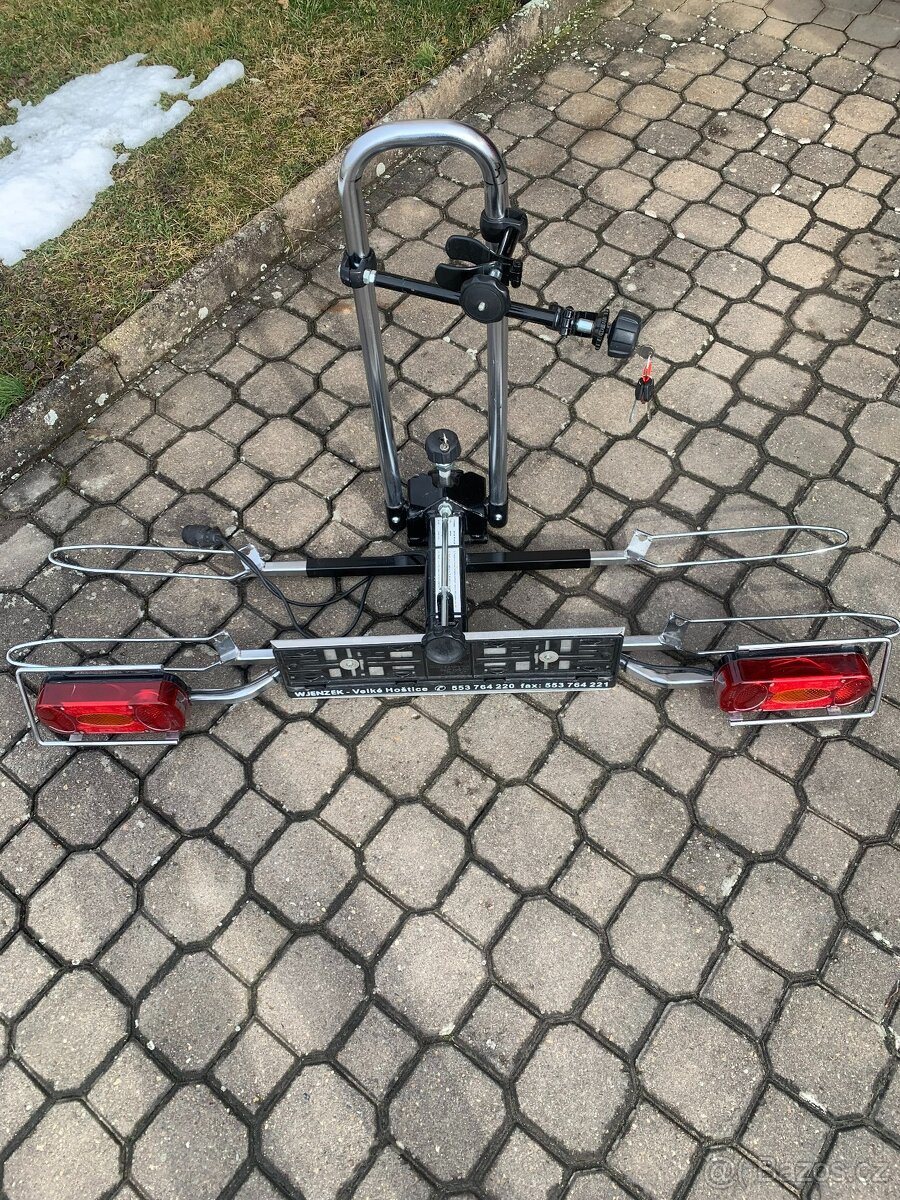 NOSIČ KOL - 8