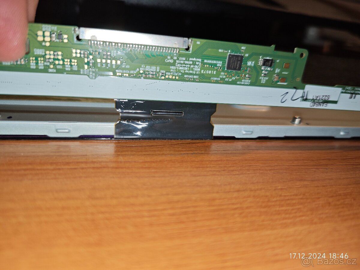 Acer BE240Y na díly - 8
