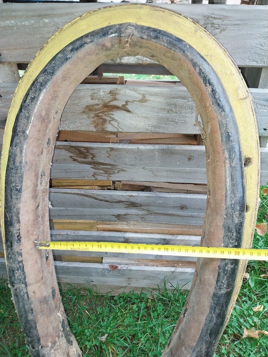 Chomout pro koně - 8