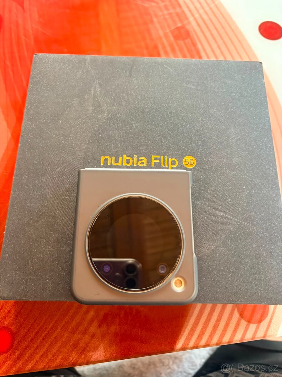 Nubia flip 5G - 8