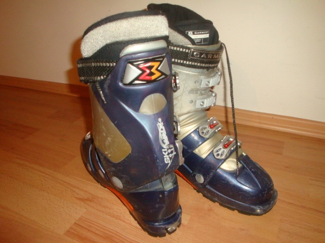 Skialpové lyže a boty - 8