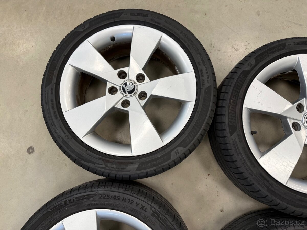 Alu kola letní r17 - 8