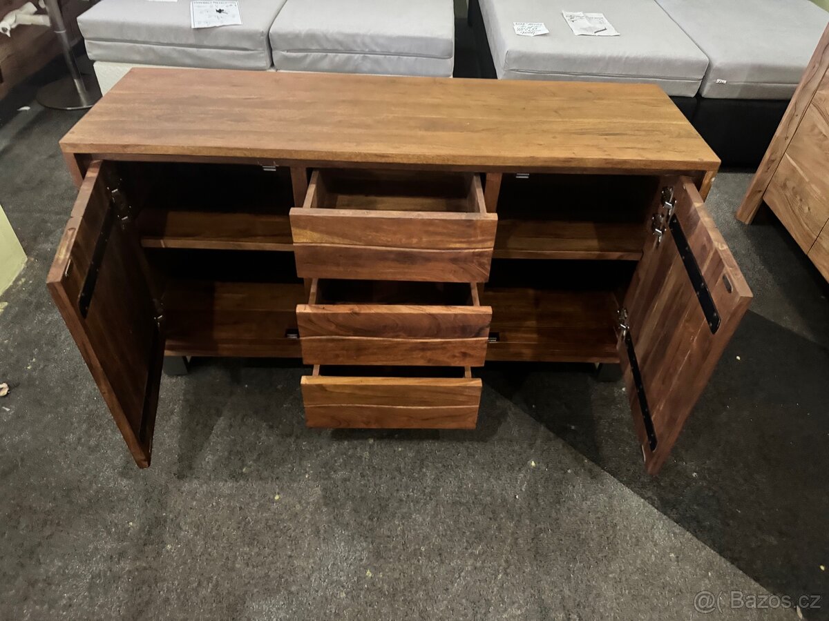 Krásná NOVÁ hnědá Komoda masivní Akácie 147cm - 8